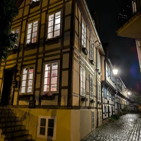 Altstadt Apartment, Historisch Und Saniert Apartment Detmold